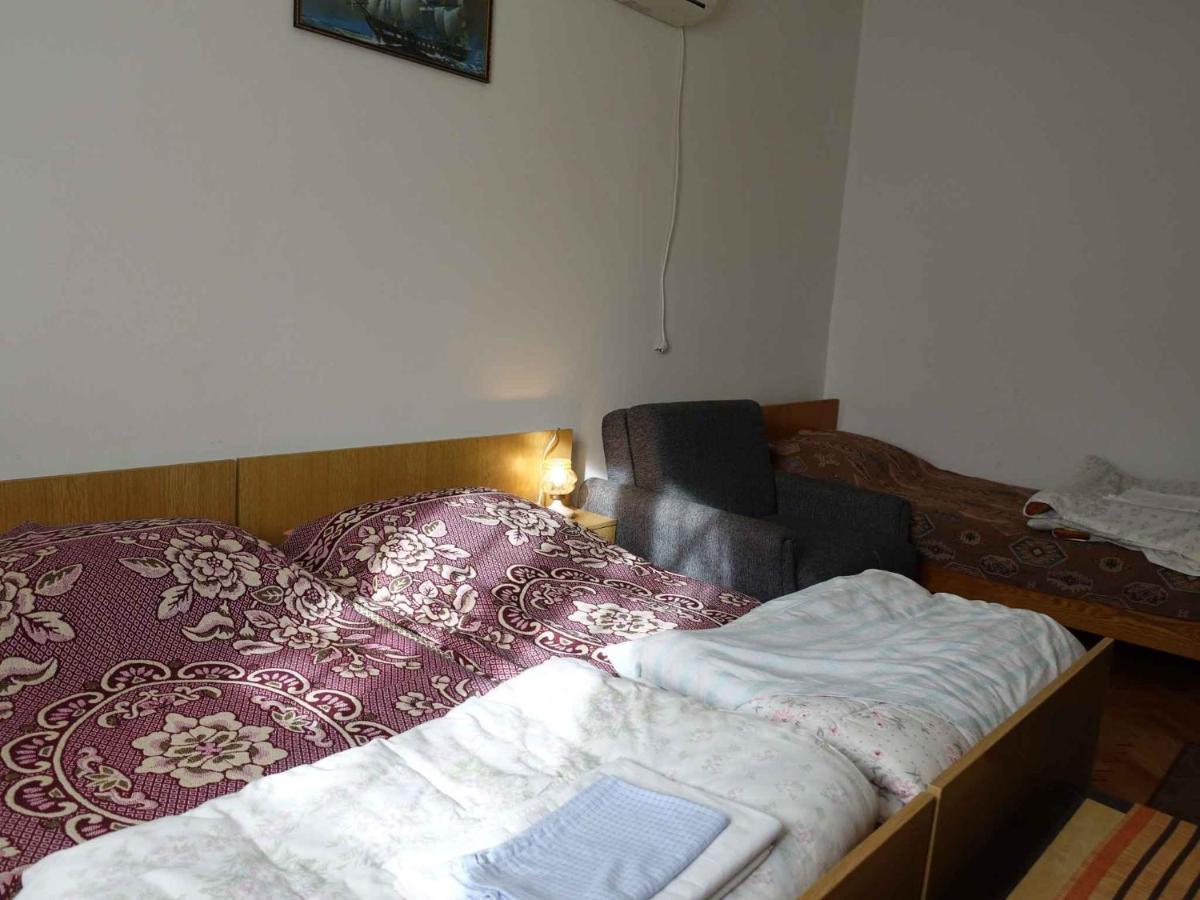 Apartment In Omisalj - Insel Krk 39736 Εξωτερικό φωτογραφία